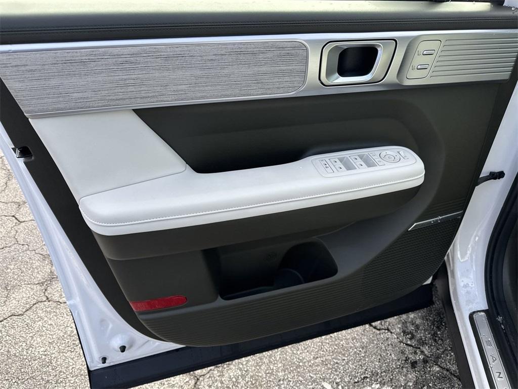 new 2025 Hyundai Santa Fe car, priced at $48,050