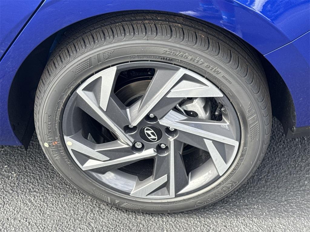 new 2025 Hyundai Elantra car, priced at $23,375