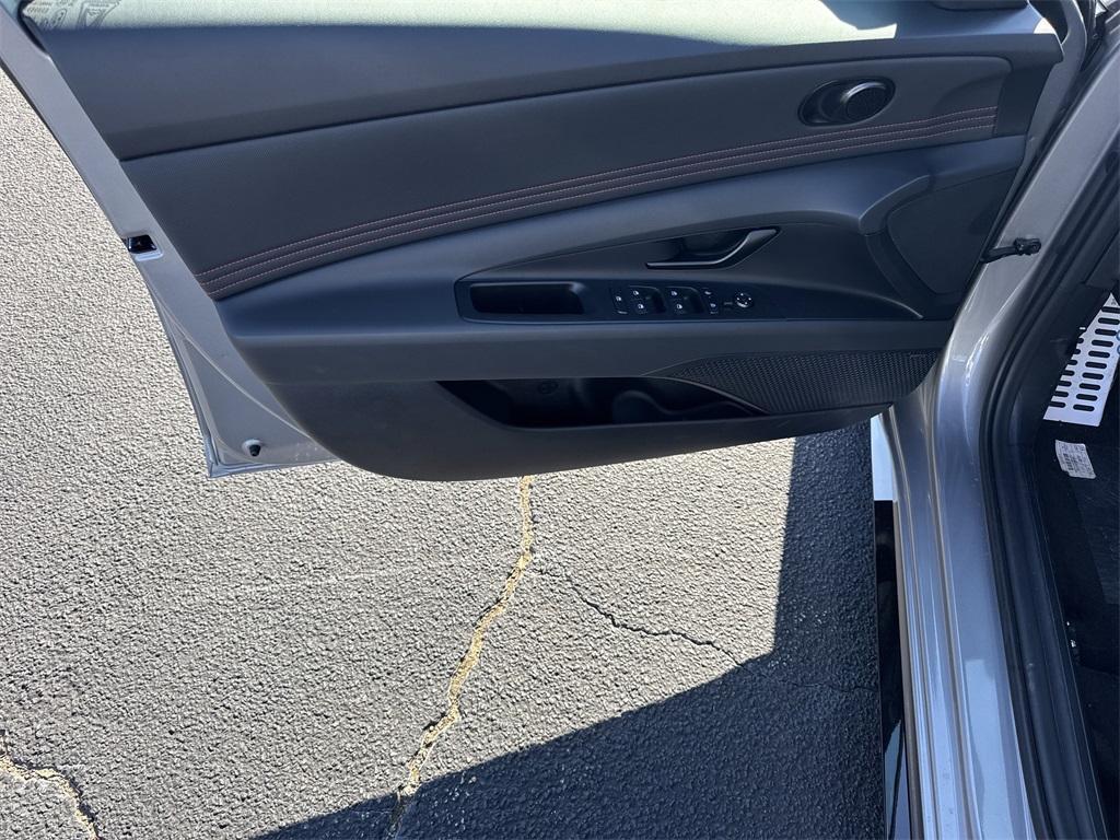 new 2025 Hyundai Elantra car, priced at $28,945