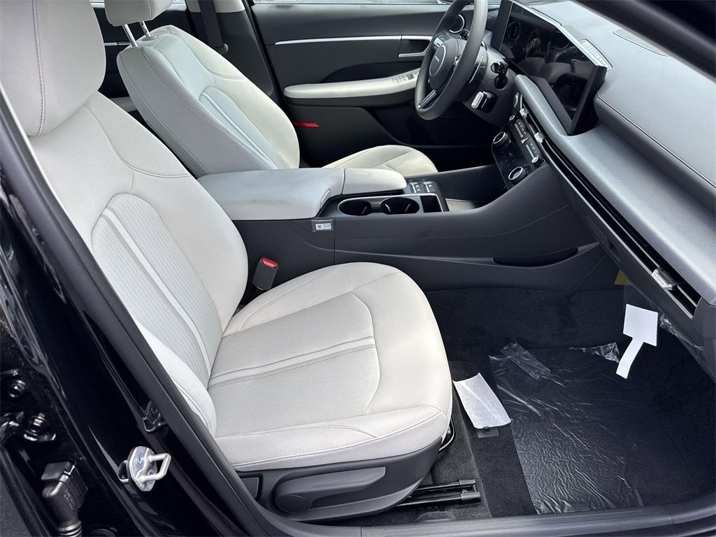 new 2025 Hyundai Sonata car, priced at $27,830