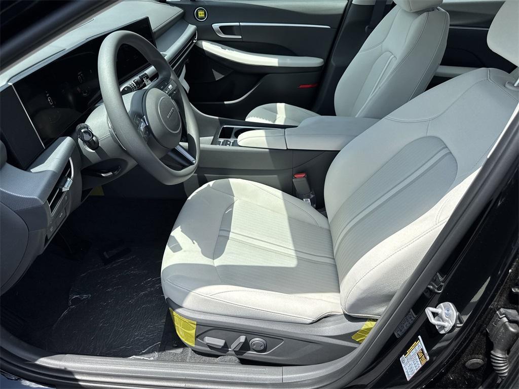new 2025 Hyundai Sonata car, priced at $27,830