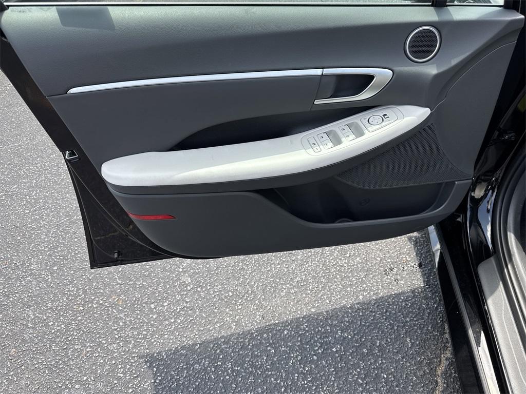 new 2025 Hyundai Sonata car, priced at $27,830