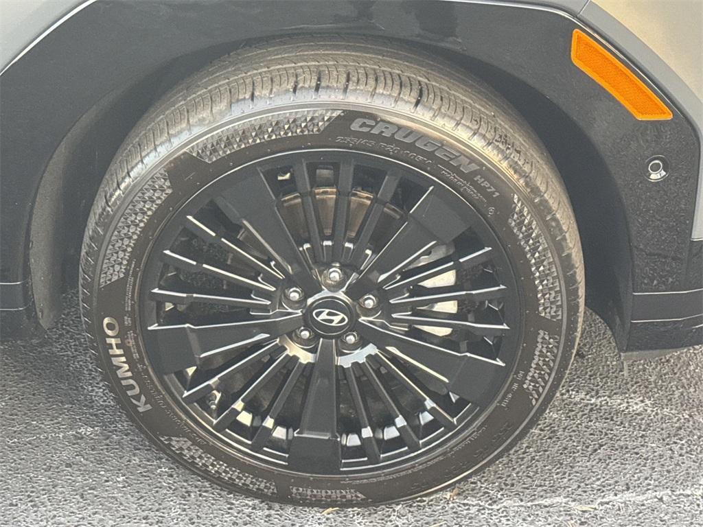 used 2025 Hyundai SANTA FE HEV car, priced at $42,891