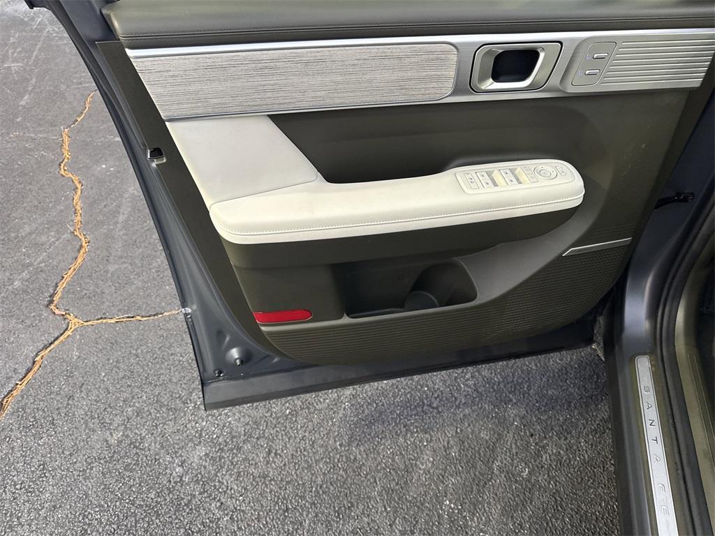 used 2025 Hyundai SANTA FE HEV car, priced at $42,891