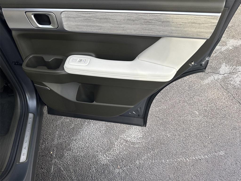 used 2025 Hyundai SANTA FE HEV car, priced at $42,891