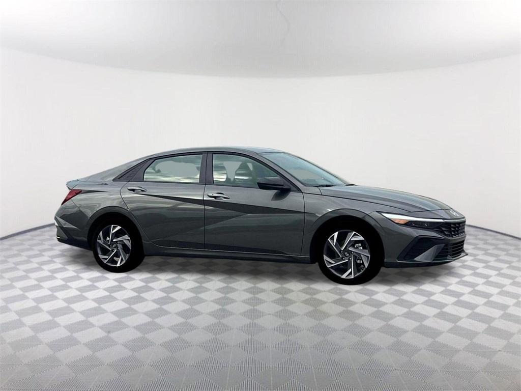 new 2025 Hyundai Elantra car, priced at $23,375