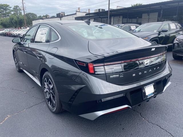 new 2024 Hyundai Sonata car, priced at $26,688