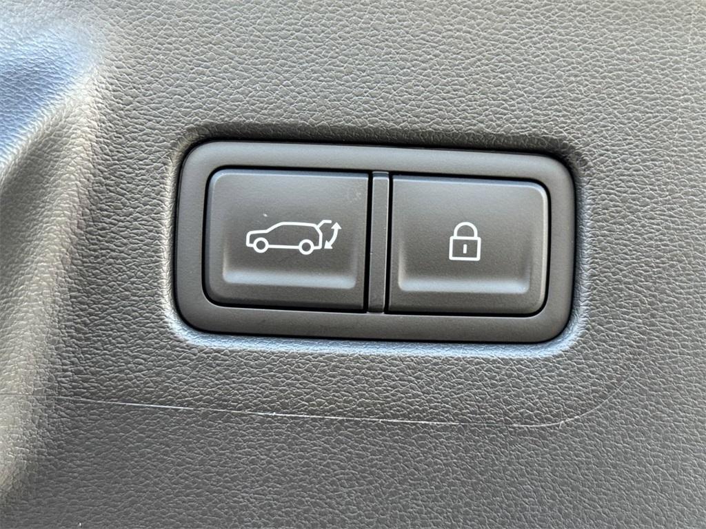 new 2025 Hyundai Santa Fe car, priced at $43,640