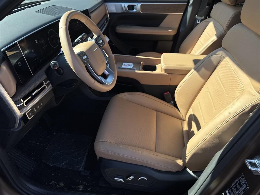 new 2025 Hyundai Santa Fe car, priced at $43,640