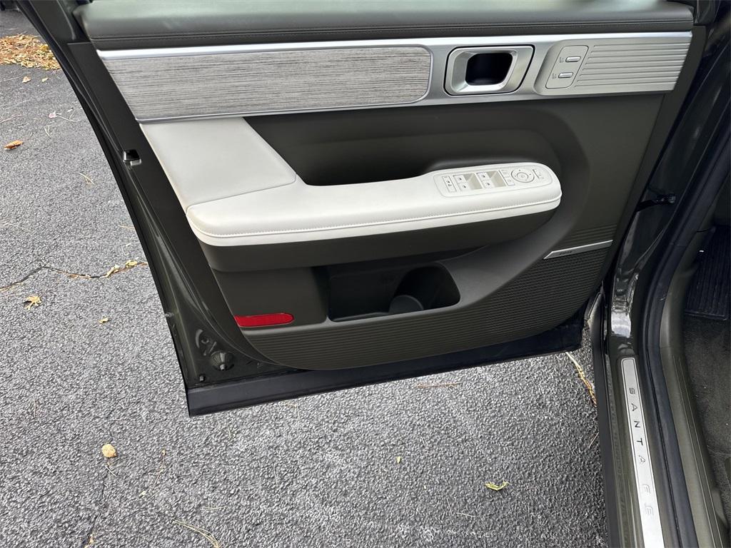 used 2025 Hyundai Santa Fe car, priced at $38,991