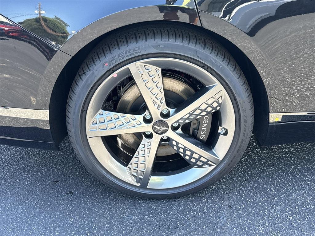 new 2025 Genesis G80 car, priced at $76,675