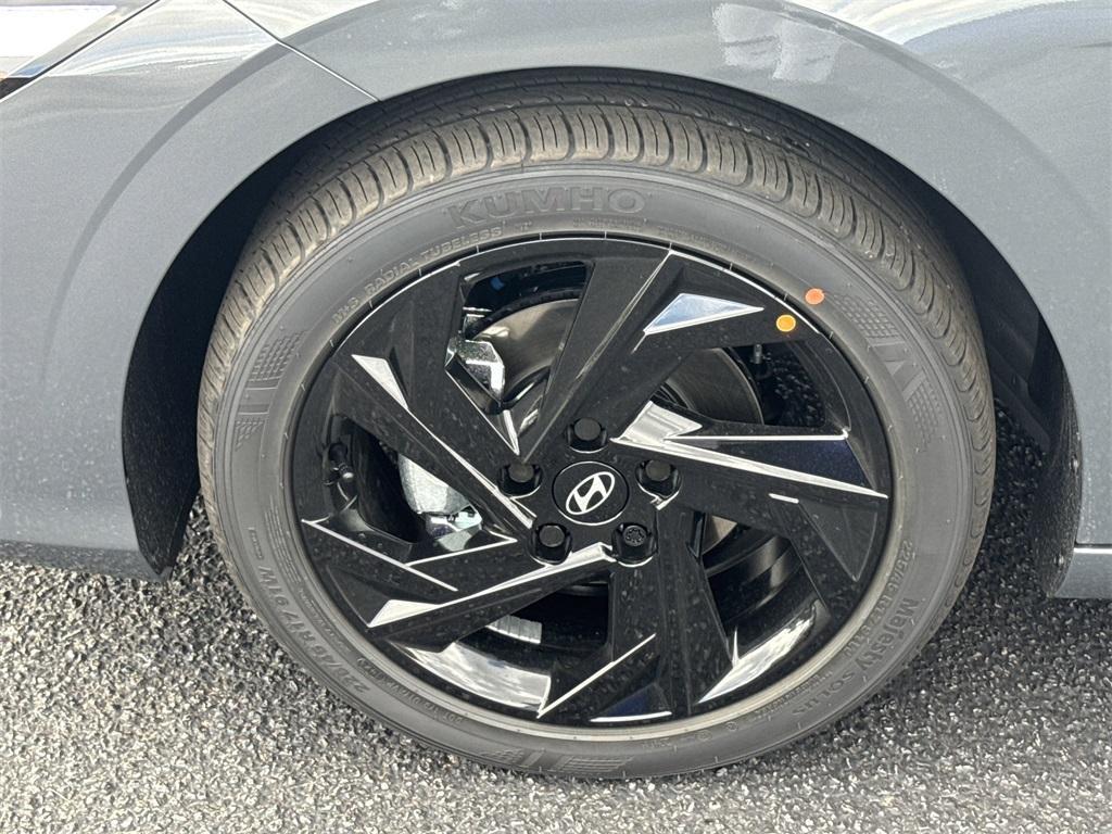 new 2026 Hyundai Elantra car, priced at $25,660