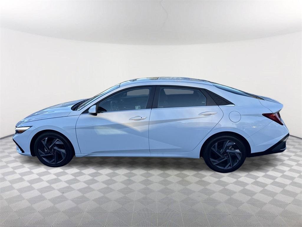 new 2025 Hyundai Elantra car, priced at $25,965