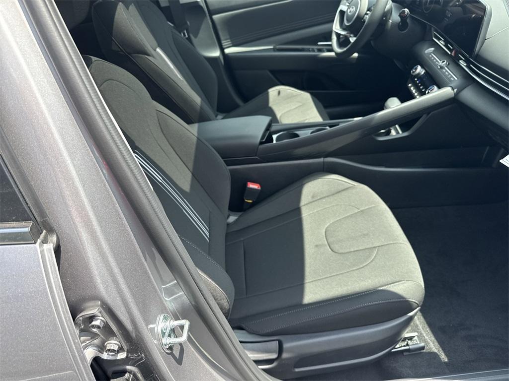 new 2025 Hyundai Elantra car, priced at $25,905