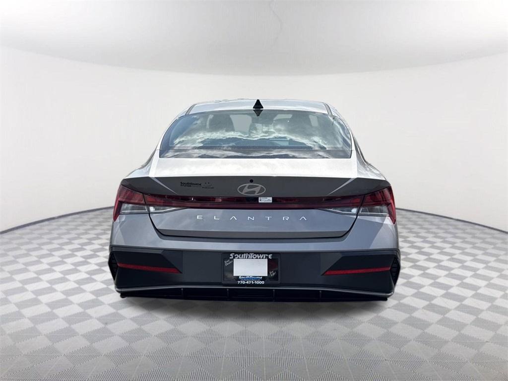new 2025 Hyundai Elantra car, priced at $25,905