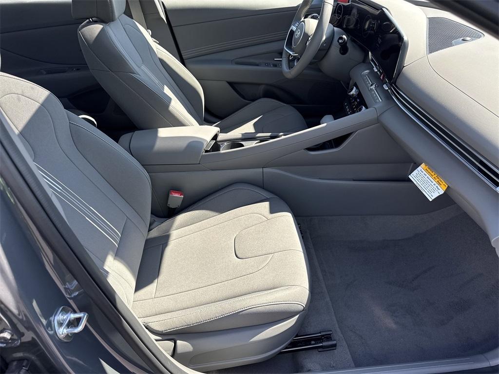 new 2025 Hyundai Elantra car, priced at $25,495