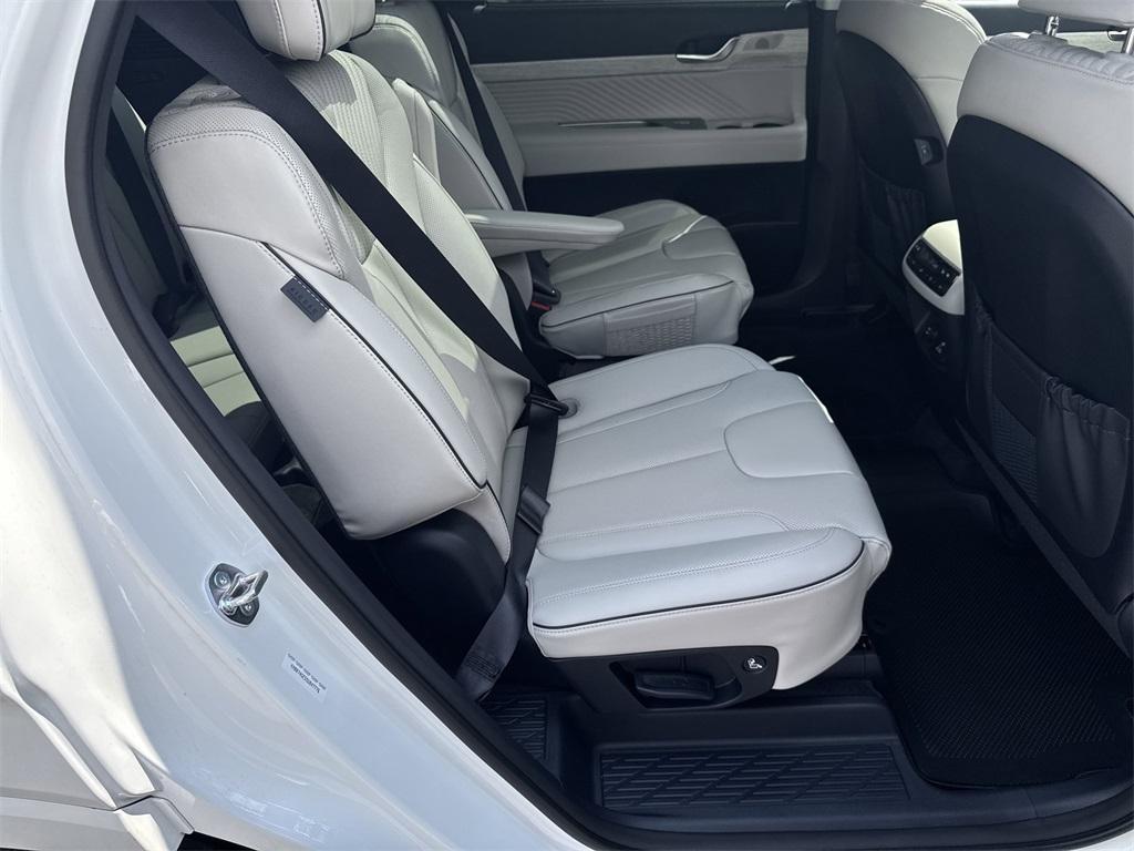new 2025 Hyundai Palisade car, priced at $51,425
