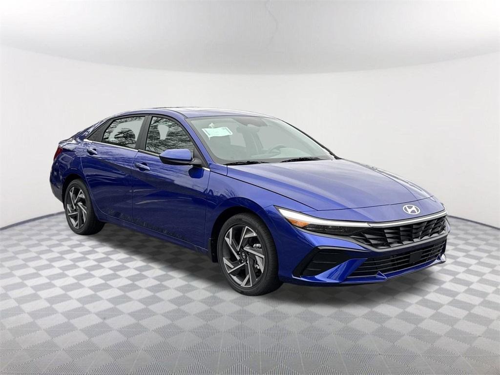 new 2025 Hyundai Elantra car, priced at $25,515