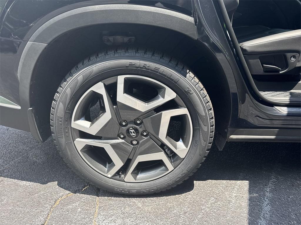 used 2023 Hyundai Palisade car, priced at $35,792