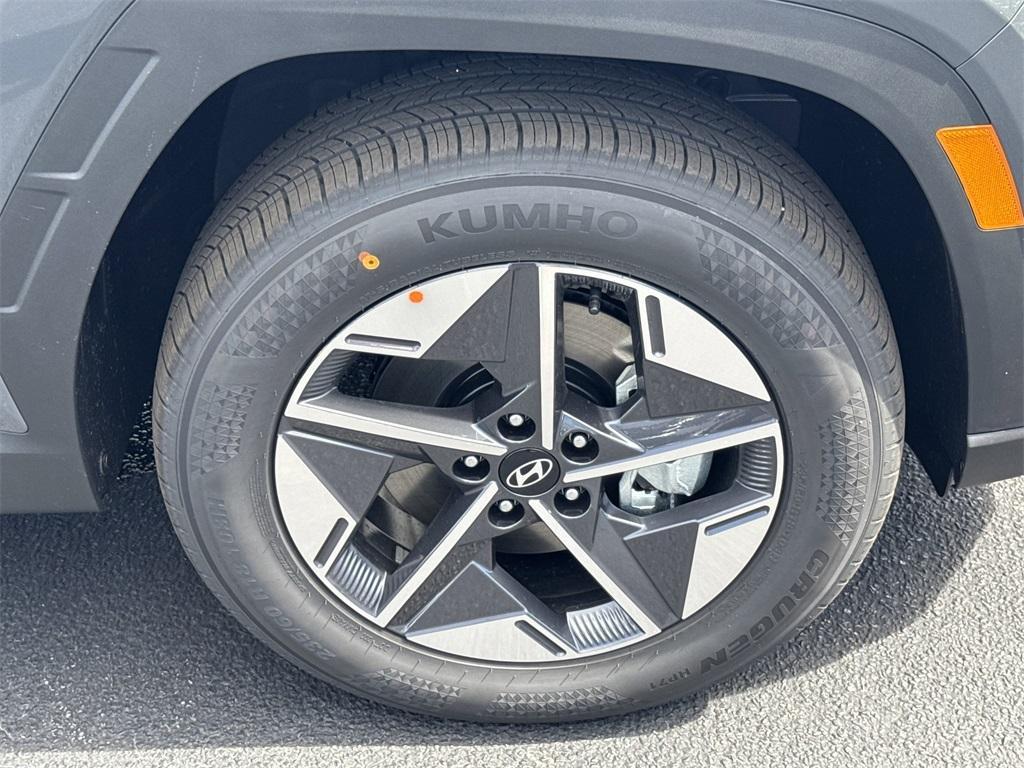 new 2026 Hyundai Tucson car, priced at $34,815