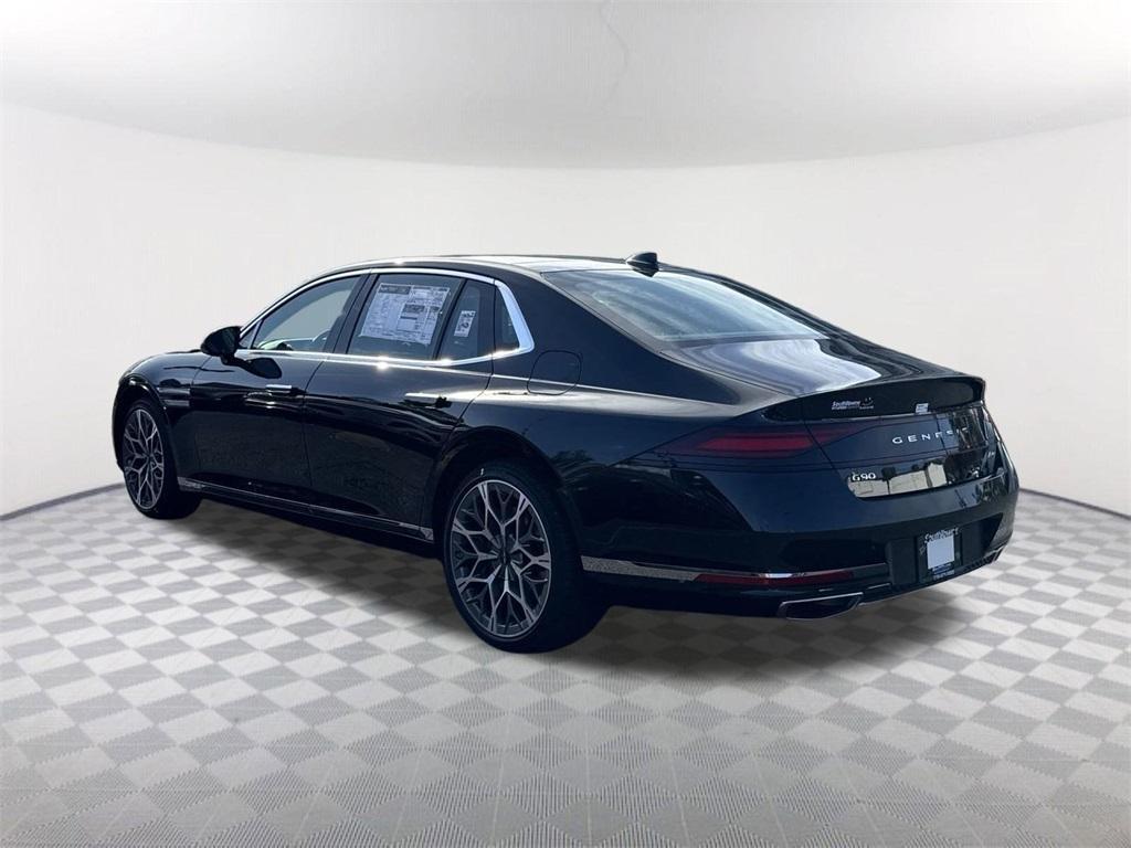 new 2025 Genesis G90 car, priced at $102,585