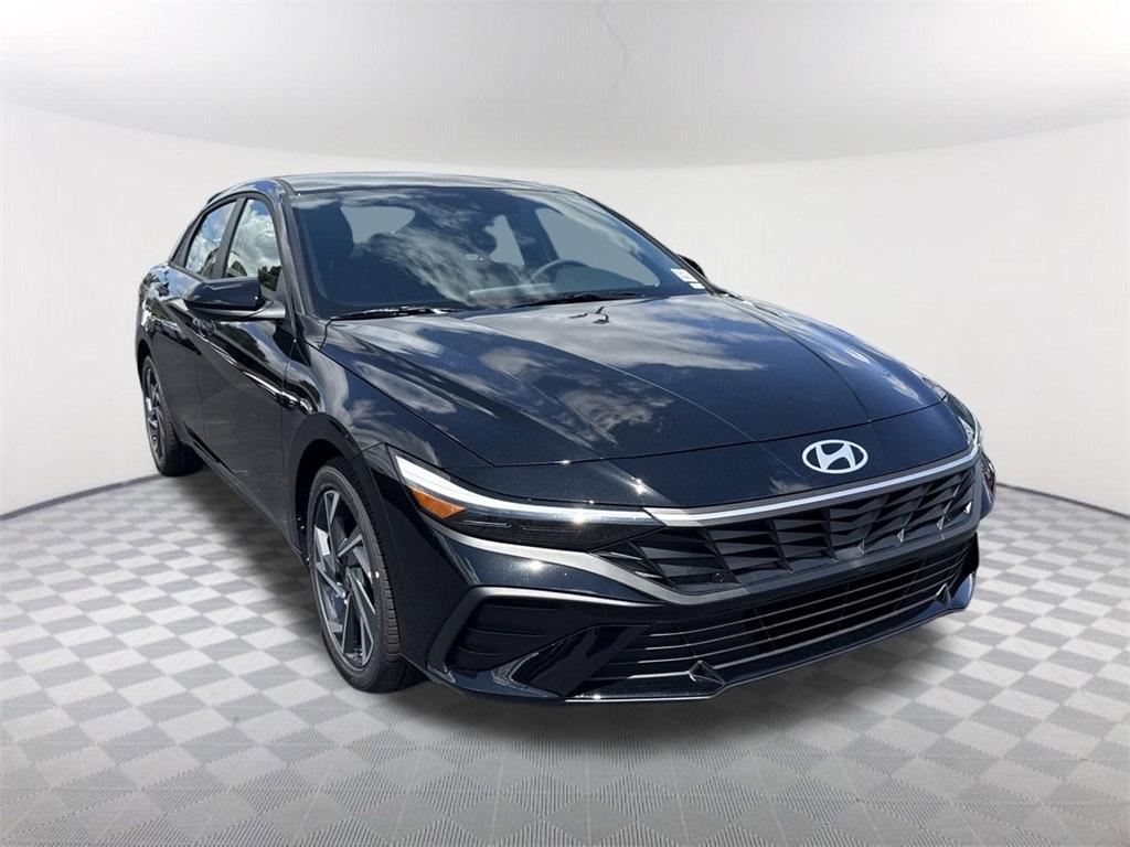 new 2025 Hyundai Elantra car, priced at $23,370