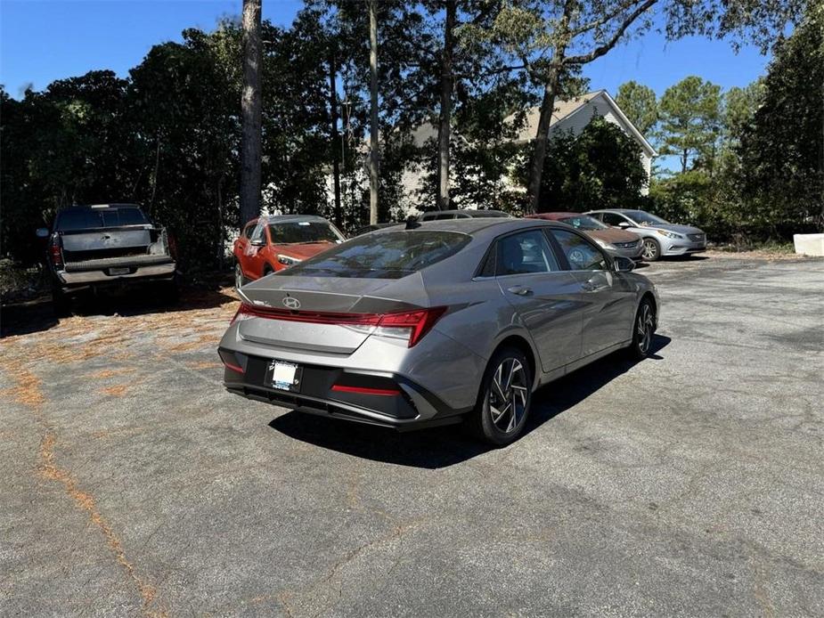 new 2025 Hyundai Elantra car, priced at $26,020