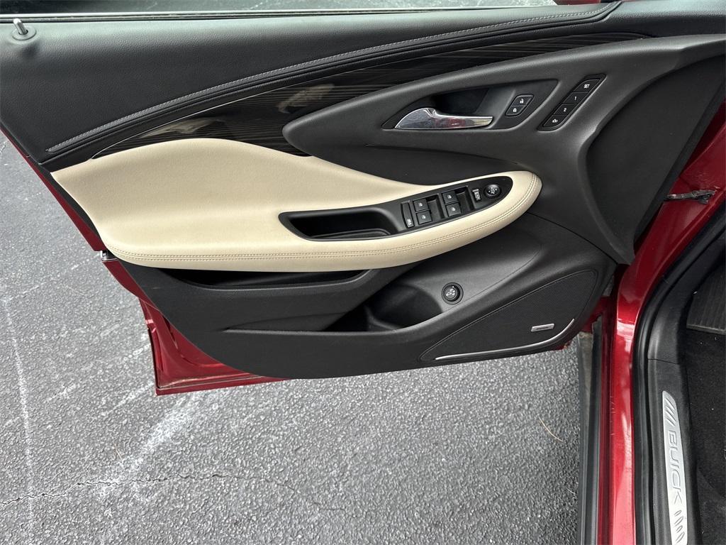 used 2019 Buick Envision car, priced at $21,991