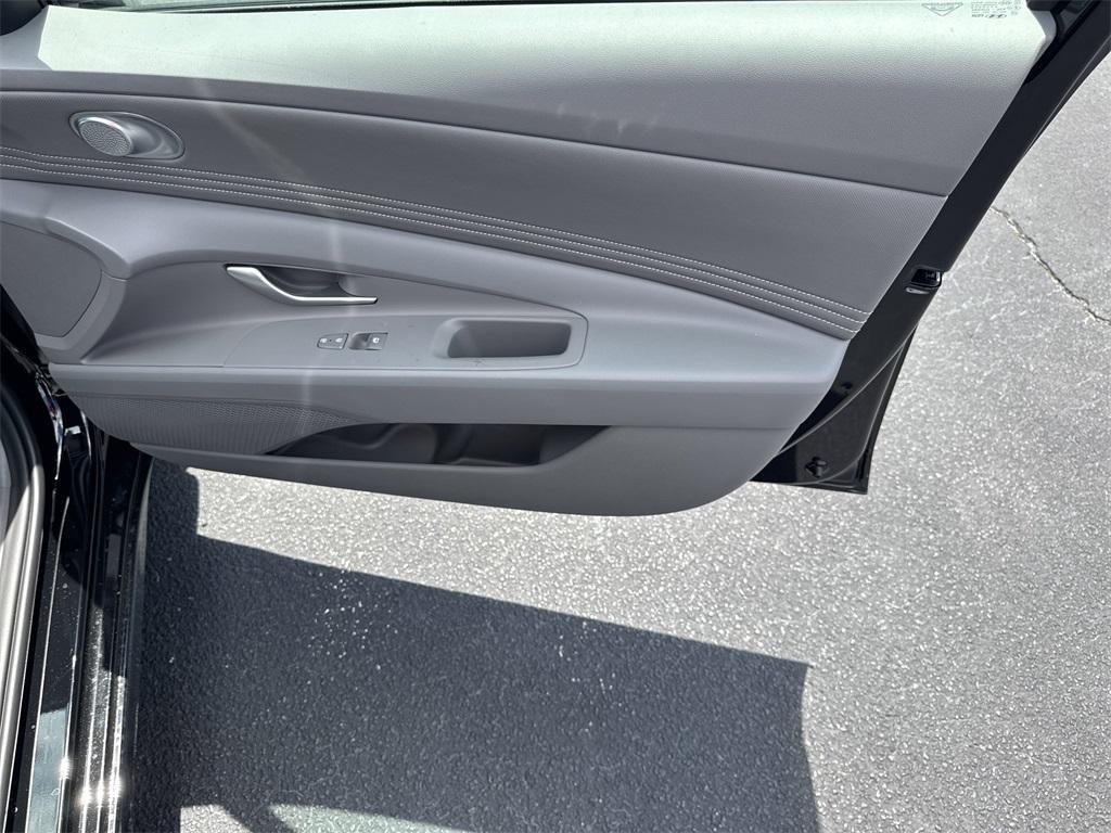 new 2025 Hyundai Elantra car, priced at $23,375