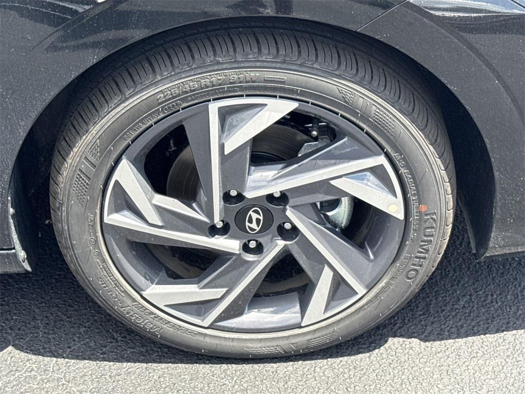 new 2025 Hyundai Elantra car, priced at $23,375