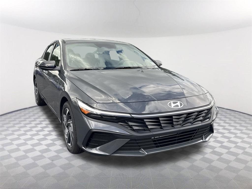 new 2025 Hyundai Elantra car, priced at $23,335