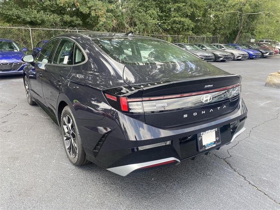 new 2024 Hyundai Sonata car, priced at $25,816