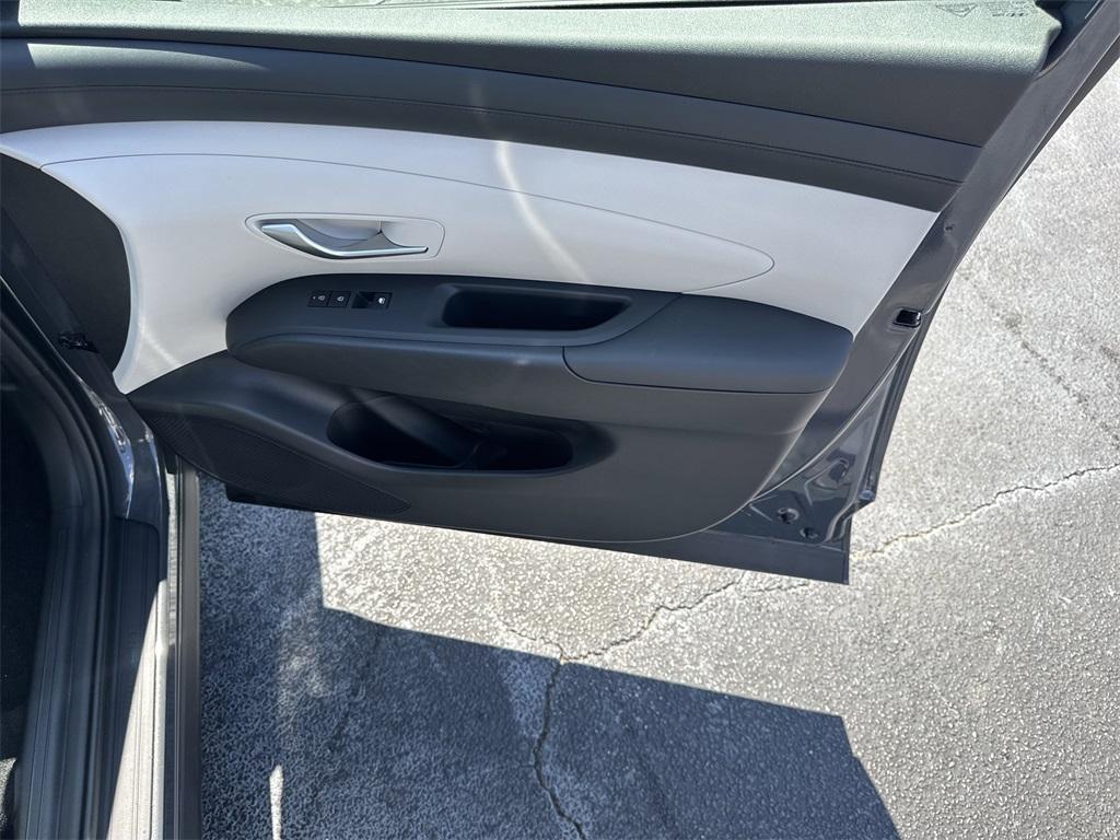 new 2026 Hyundai Tucson car, priced at $33,280
