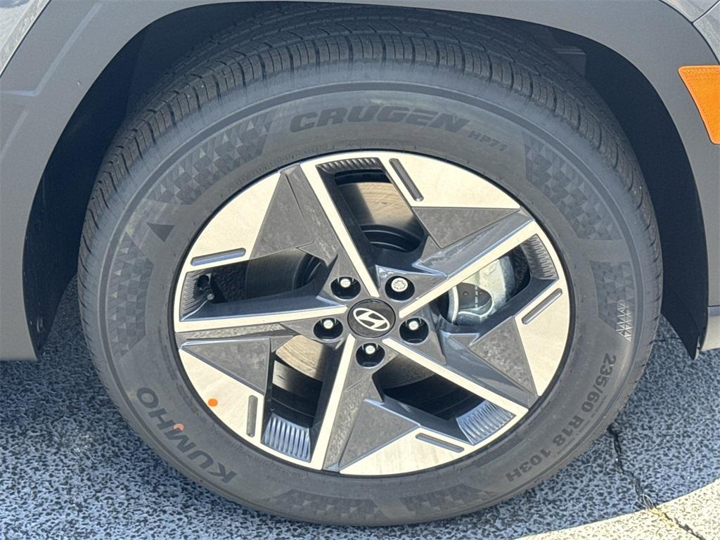 new 2026 Hyundai Tucson car, priced at $33,280