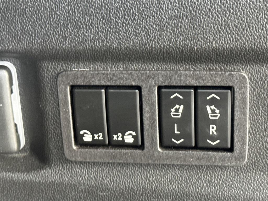 used 2023 Chevrolet Tahoe car, priced at $53,695