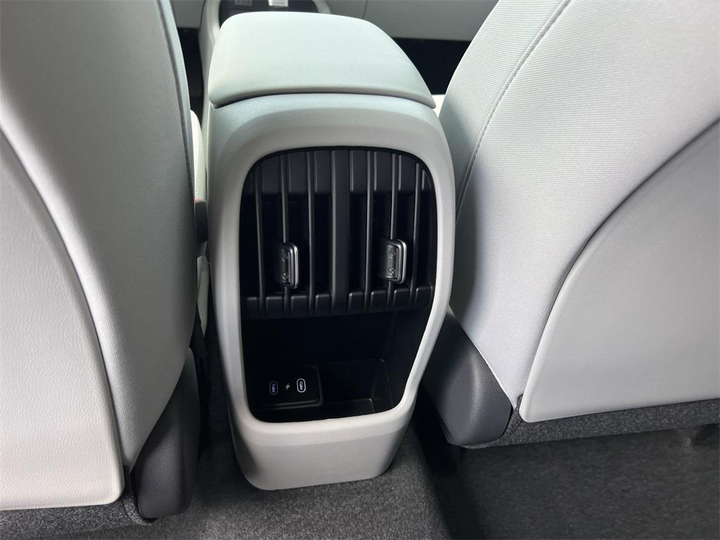 new 2025 Hyundai Kona car, priced at $26,095