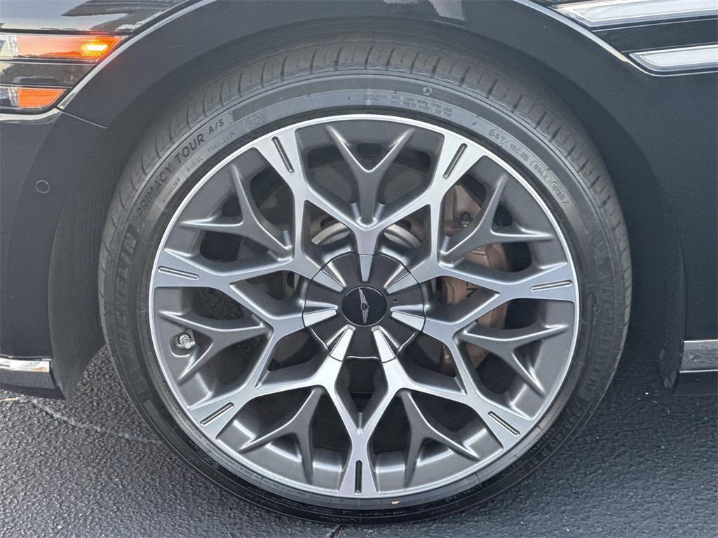 used 2024 Genesis G90 car, priced at $62,981