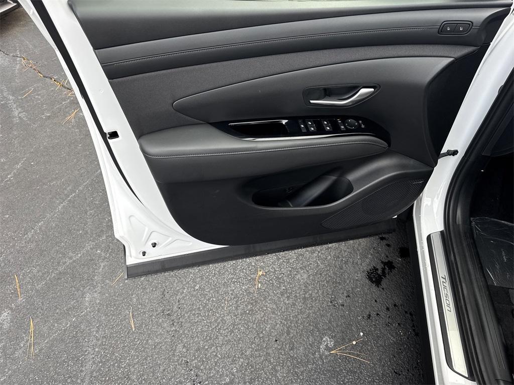 new 2026 Hyundai Tucson car, priced at $43,595