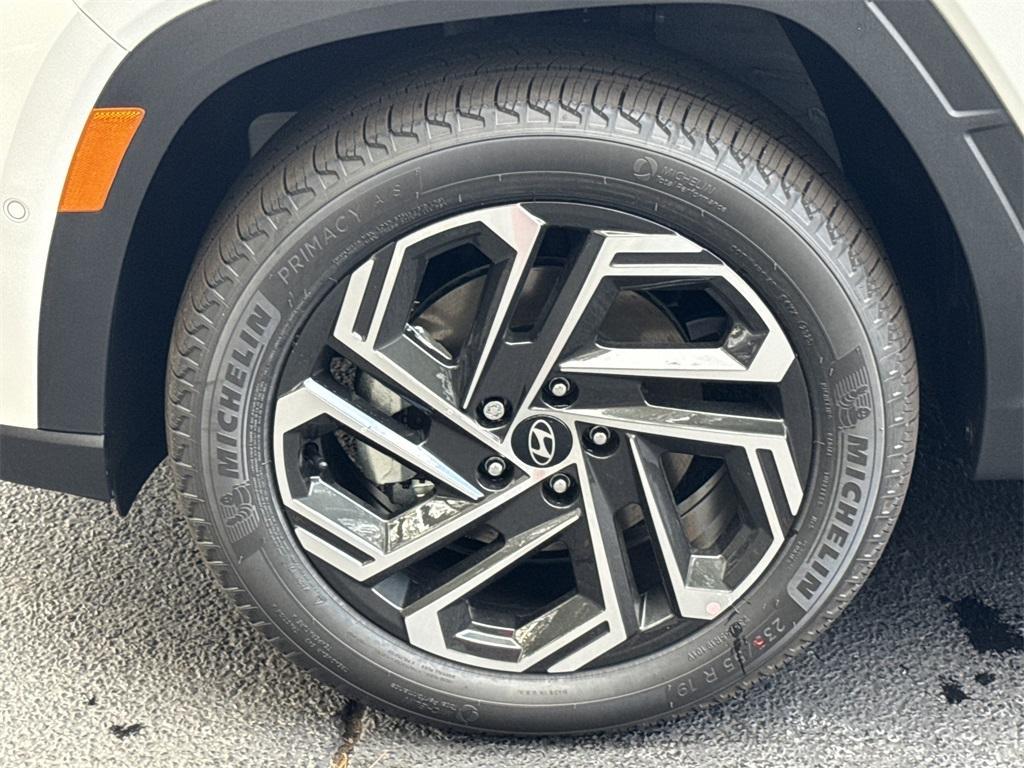 new 2026 Hyundai Tucson car, priced at $43,595