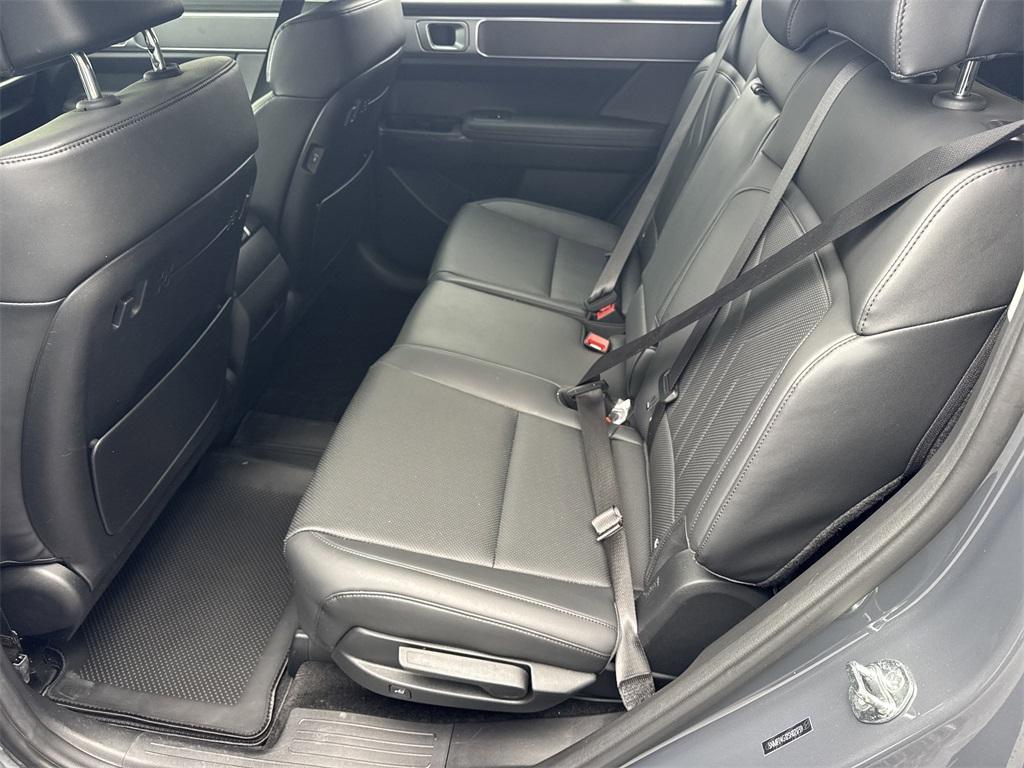 used 2025 Hyundai SANTA FE HEV car, priced at $32,991