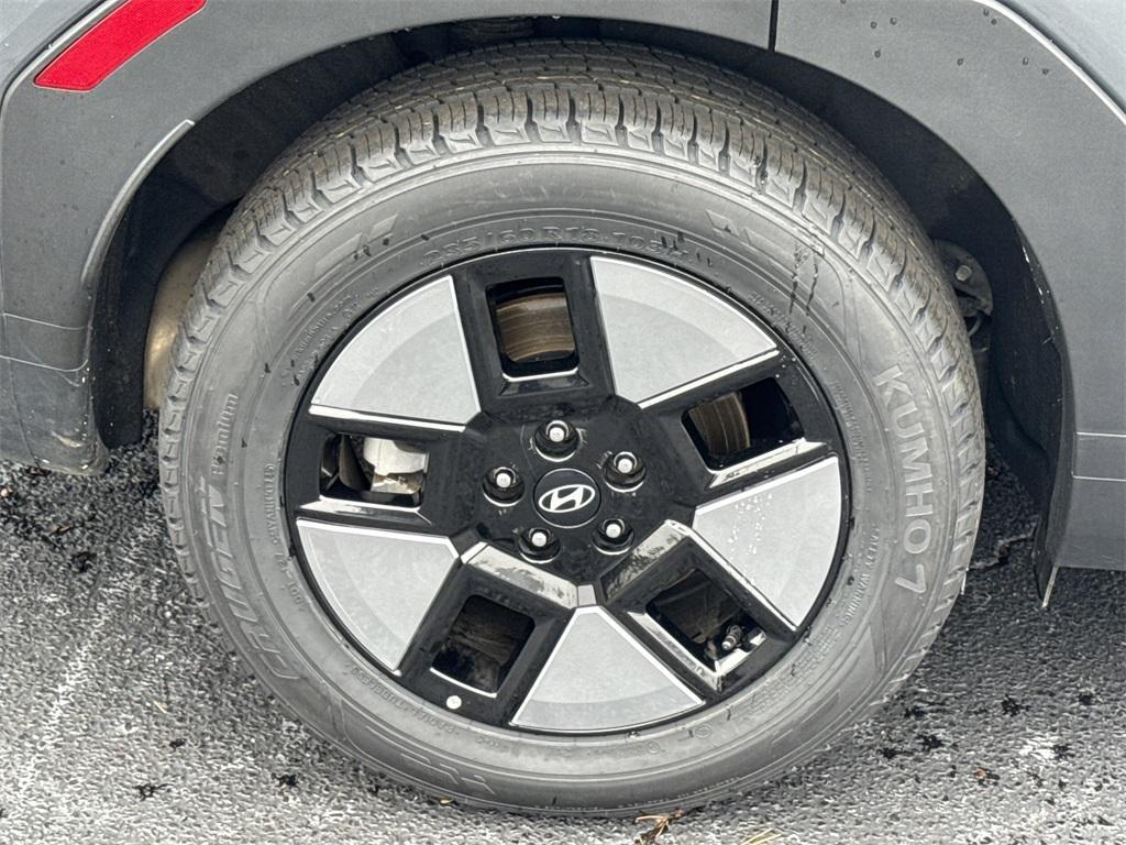 used 2025 Hyundai SANTA FE HEV car, priced at $32,991