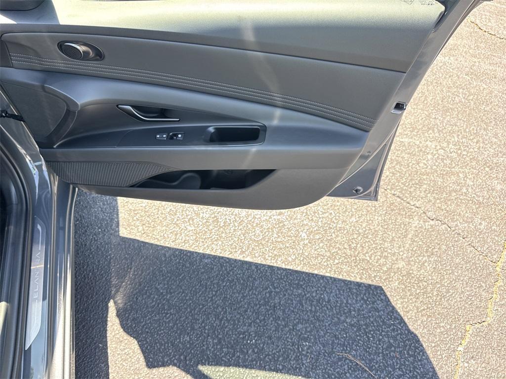 new 2025 Hyundai Elantra car, priced at $23,415