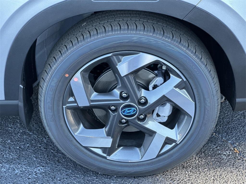 new 2026 Hyundai Venue car, priced at $25,115