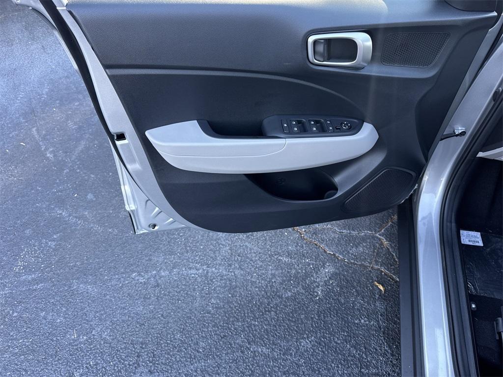 new 2026 Hyundai Venue car, priced at $25,115