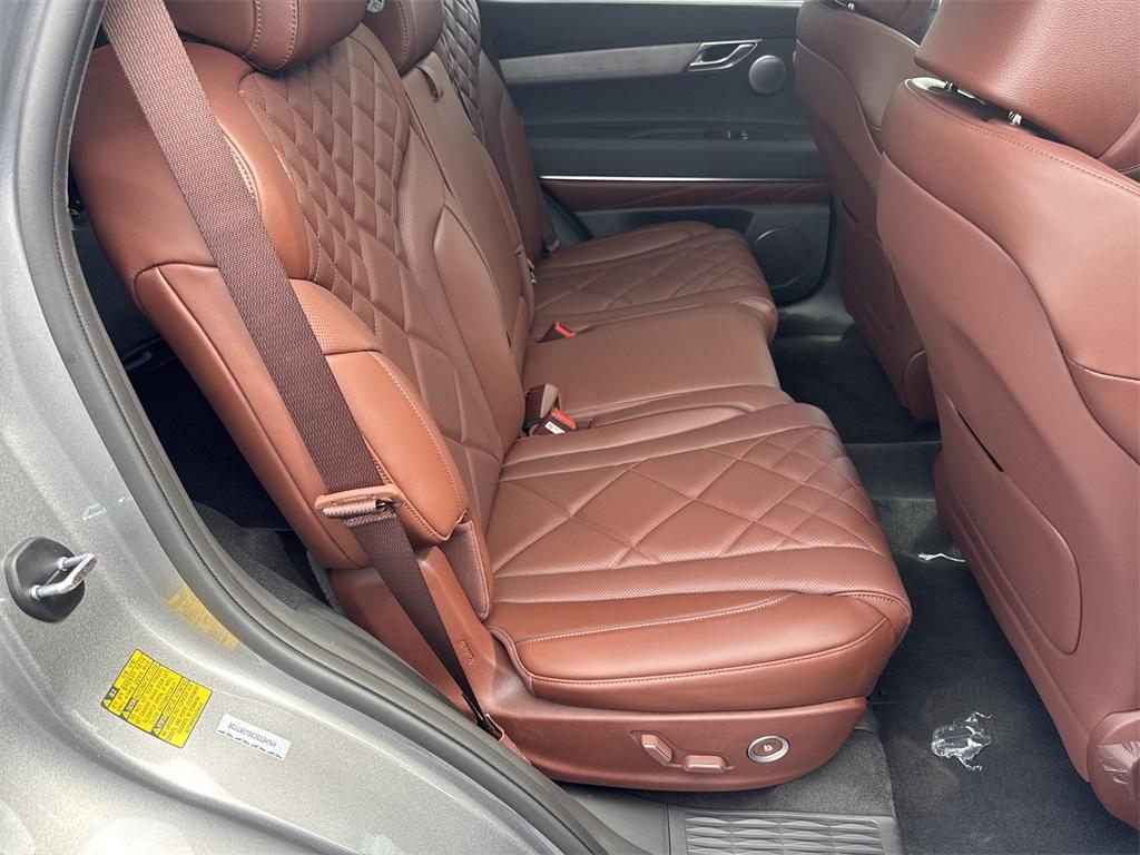 new 2025 Genesis GV80 car, priced at $82,925