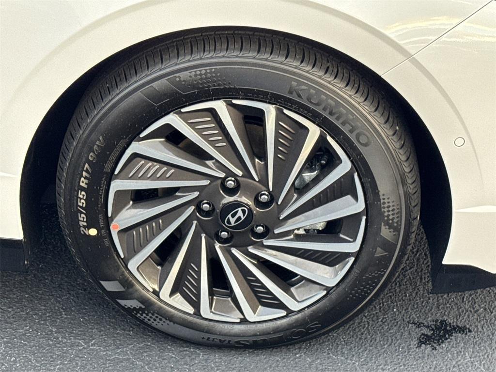 new 2026 Hyundai Sonata Hybrid car, priced at $40,320