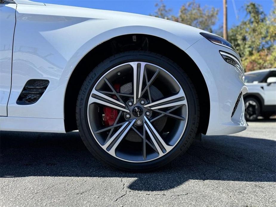 new 2025 Genesis G70 car, priced at $46,439