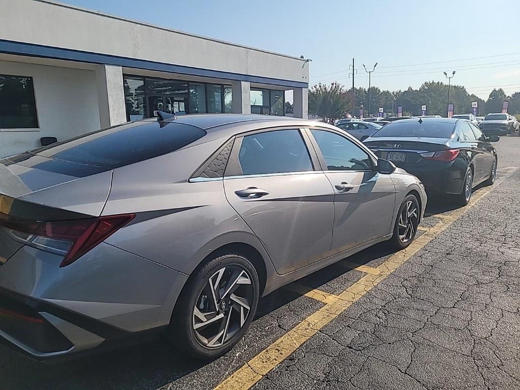 used 2024 Hyundai Elantra car, priced at $21,591