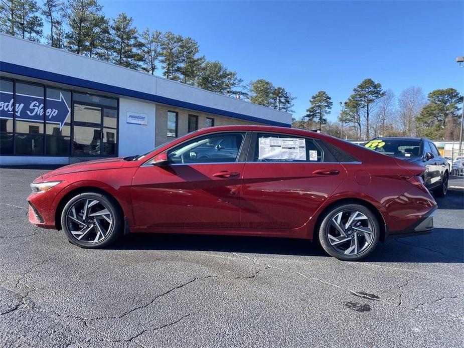 new 2024 Hyundai Elantra HEV car, priced at $27,949