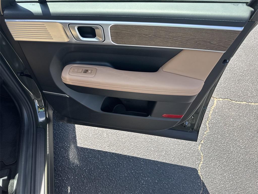 used 2025 Hyundai SANTA FE HEV car, priced at $38,996